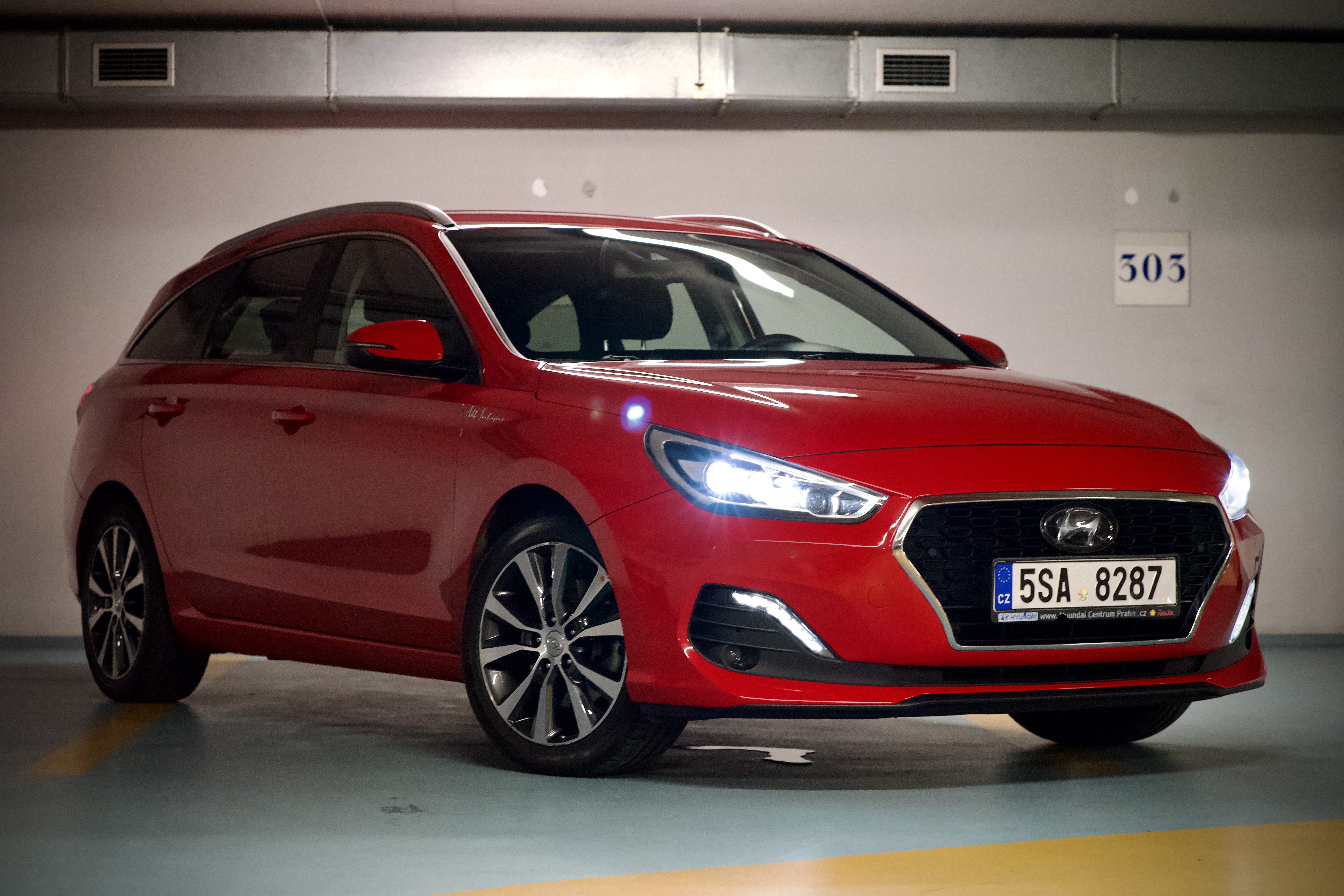 Prodej auta bez starostí Ostrava – prezentace vozu Prodej auta bez starostí Ostrava – prezentace vozu